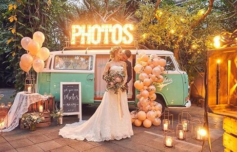 FHMSG19 Photobus