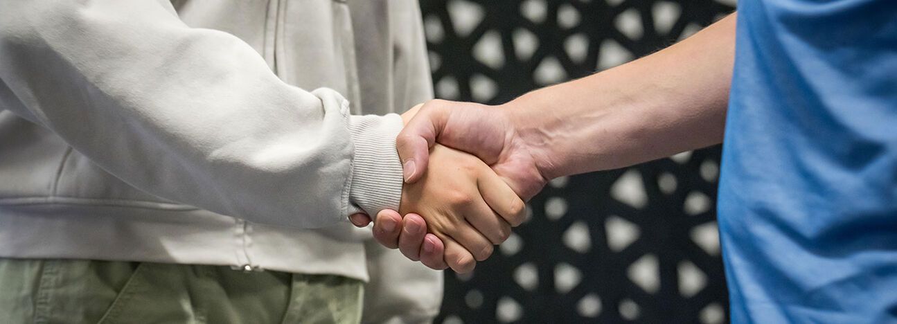 Handshake 2025